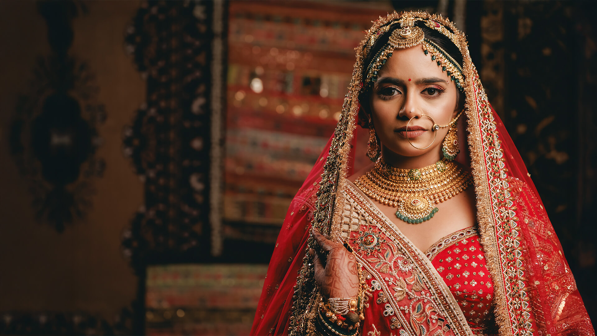 Best wedding photographer in Bharuch, Event photographers in Bharuch Gujarat, Statue of Unity pre wedding shoot, Full day wedding photography cost India, How to pose for candid wedding photos